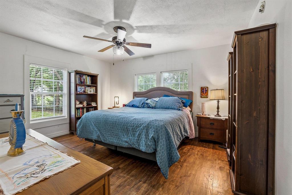 MUNSON & PURINTON, - Residential