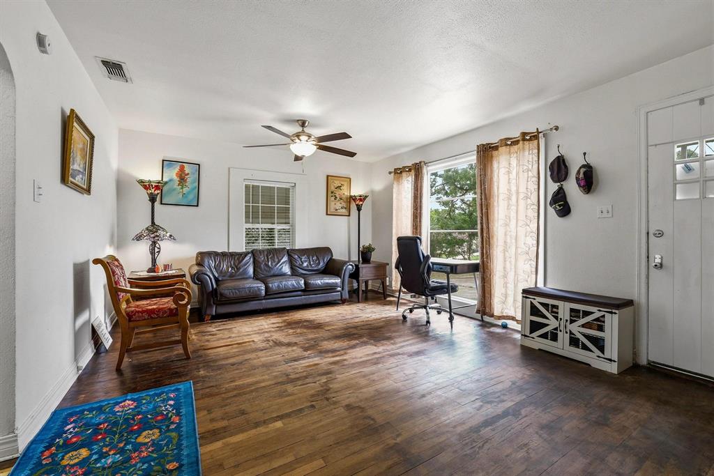 MUNSON & PURINTON, - Residential