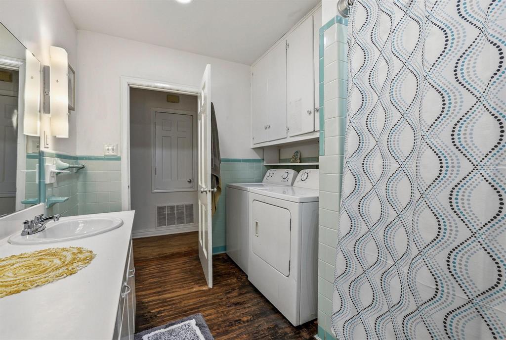 MUNSON & PURINTON, - Residential