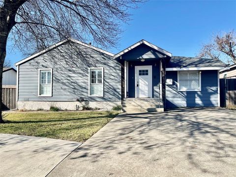 1413 S Waverly Drive Dallas TX 75208