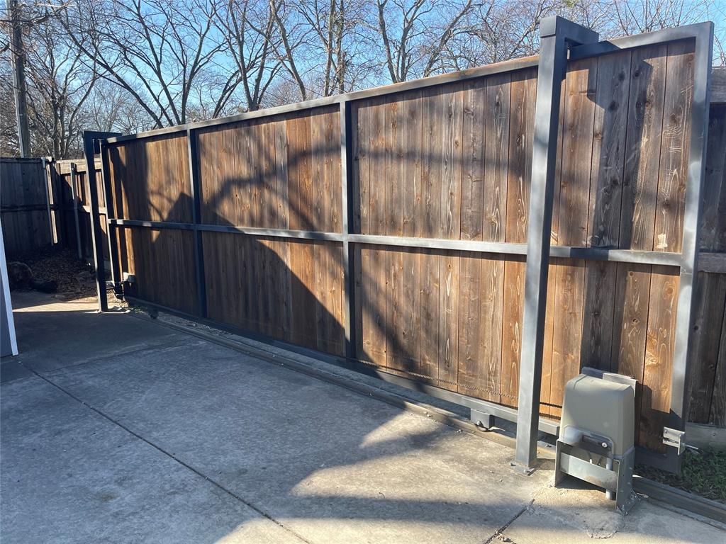 East Hampton - Residential