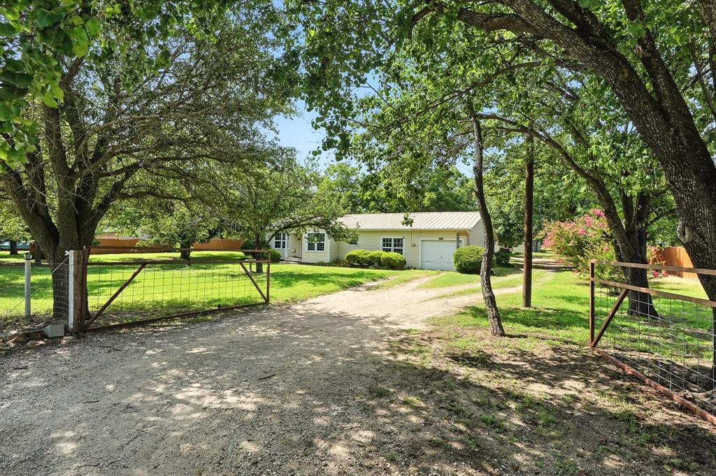 1415 Gas House Road