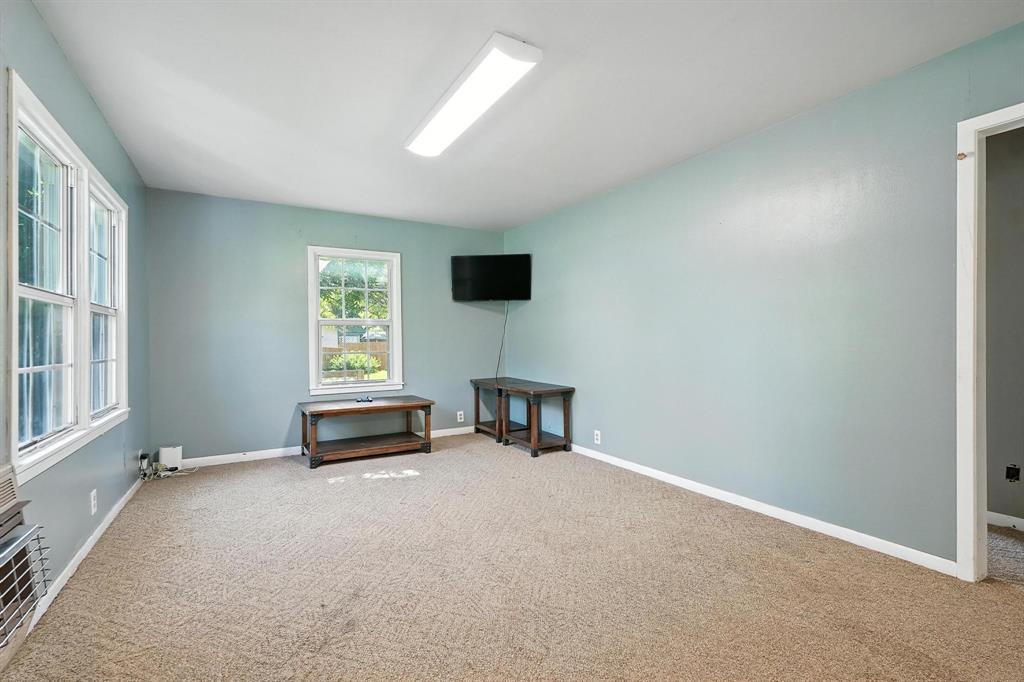 1415 Gas House Road