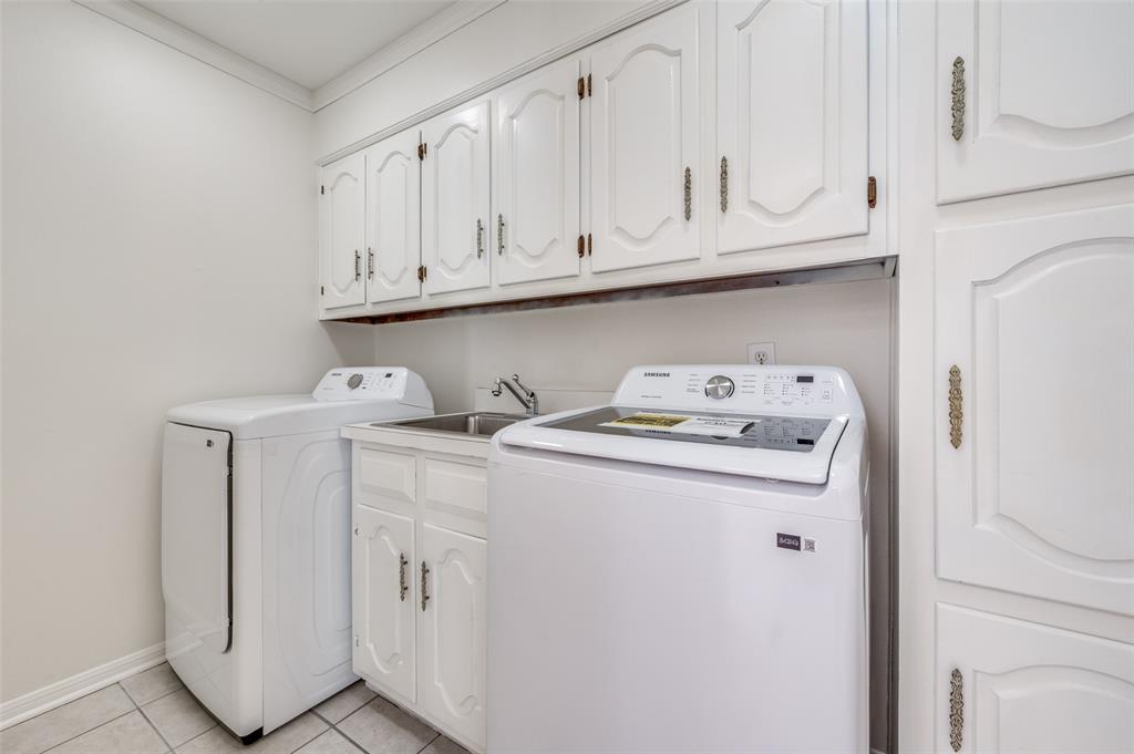 Trafalgar Square Ph 04 - Residential