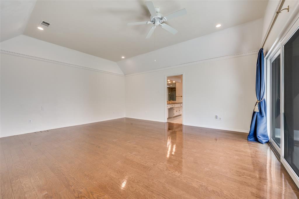 Trafalgar Square Ph 04 - Residential