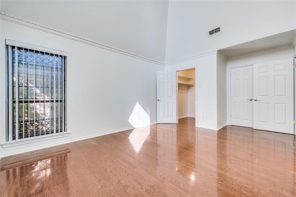 Trafalgar Square Ph 04 - Residential