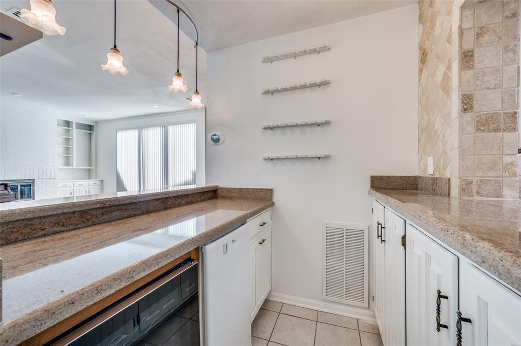 Trafalgar Square Ph 04 - Residential