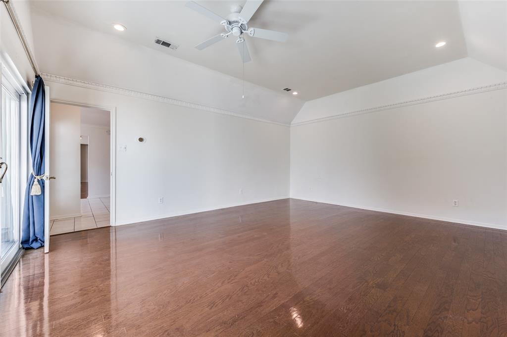 Trafalgar Square Ph 04 - Residential