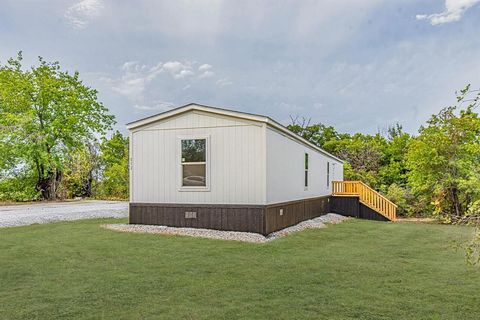 A home in Azle