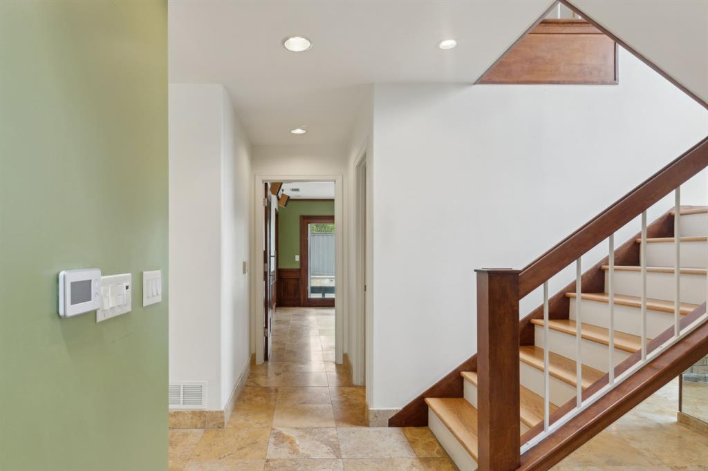 5211 Hilton Head Drive