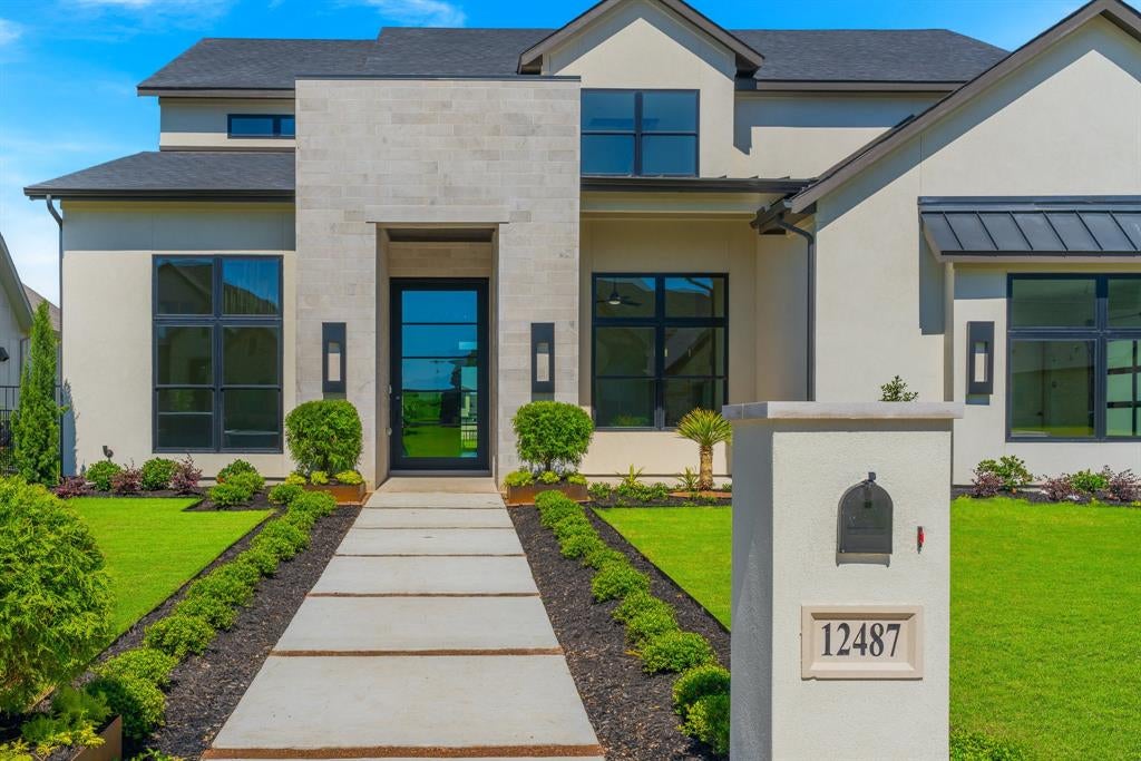 12487 Palmer Drive