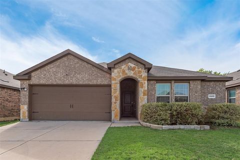 Photo of 3509 Doris Drive, Denton, TX 76207 (MLS # 21229597)