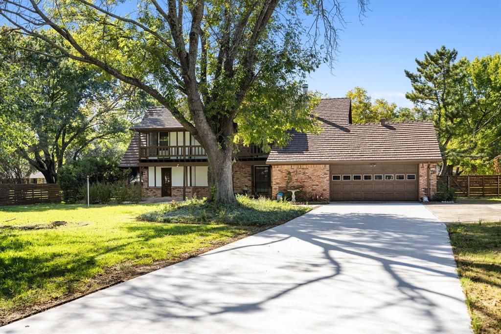 Photo of 212 Magic Lane, Sunnyvale, TX 75182 (MLS # 21130465)