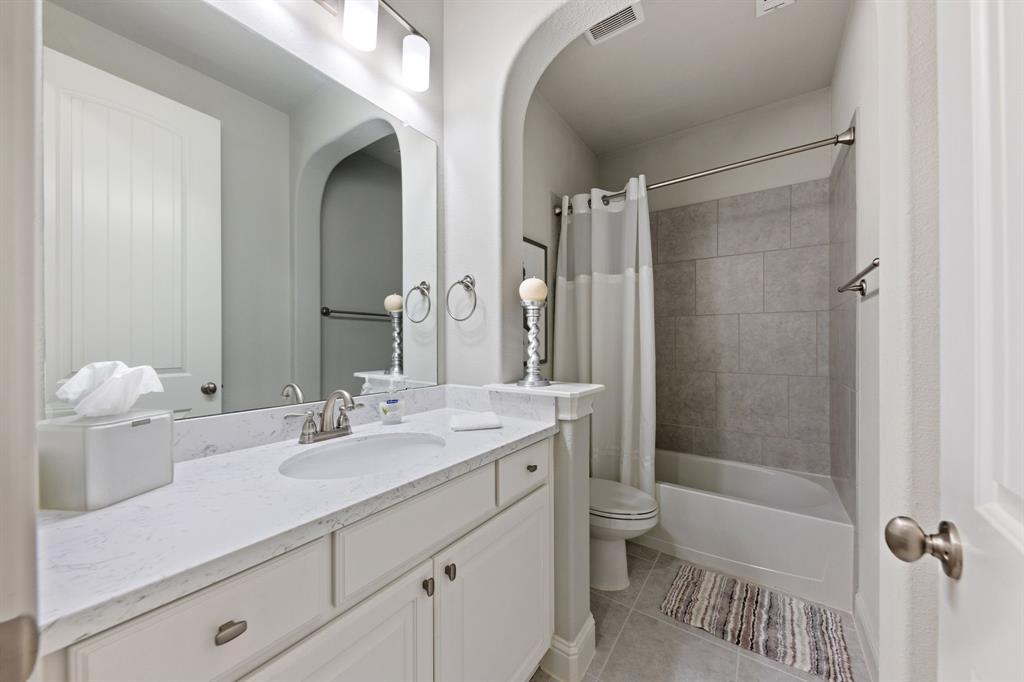 HEATH GOLF & YACHT CLUB - Residential