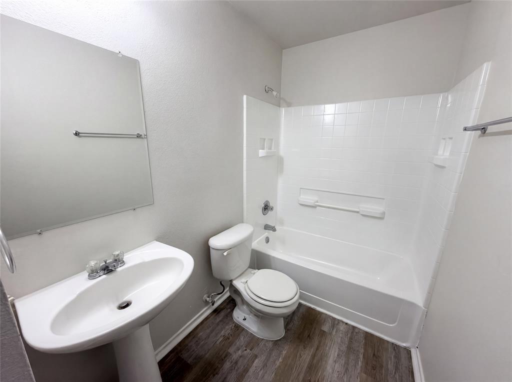 Woodberry Creek - Residential