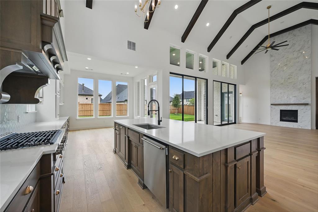 4204 Sunrise Lane