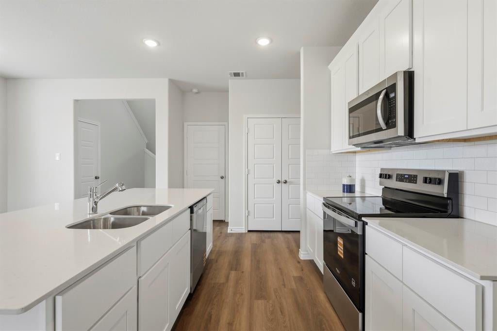 8017 Charlestown Lane