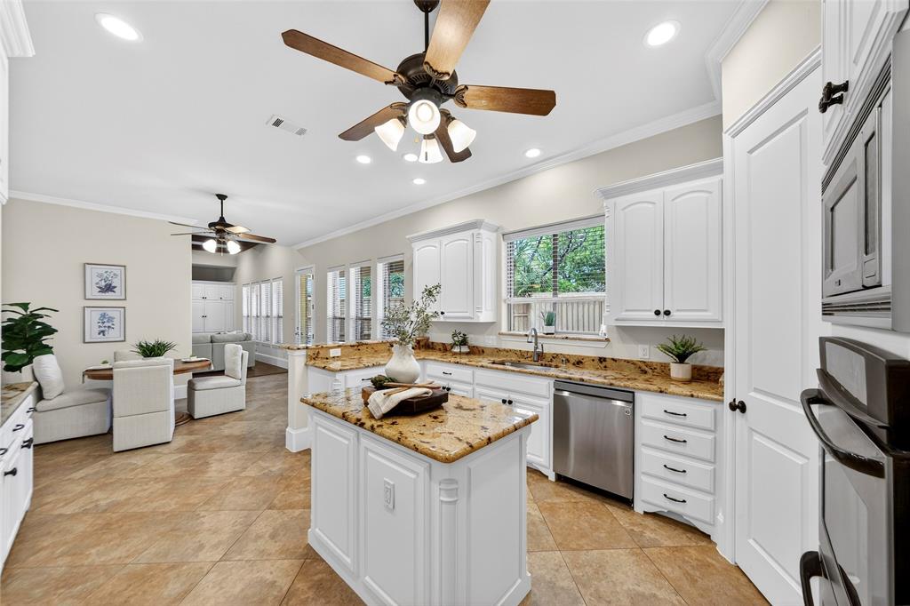 Midway-Lomita - Residential