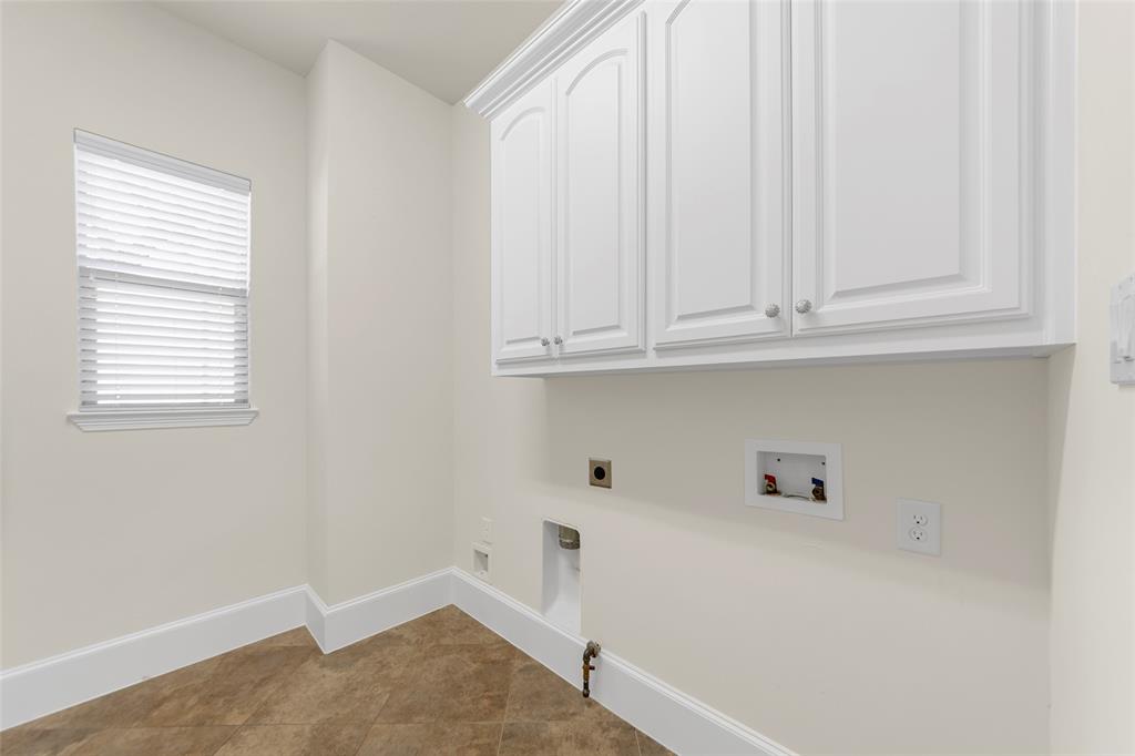 Midway-Lomita - Residential