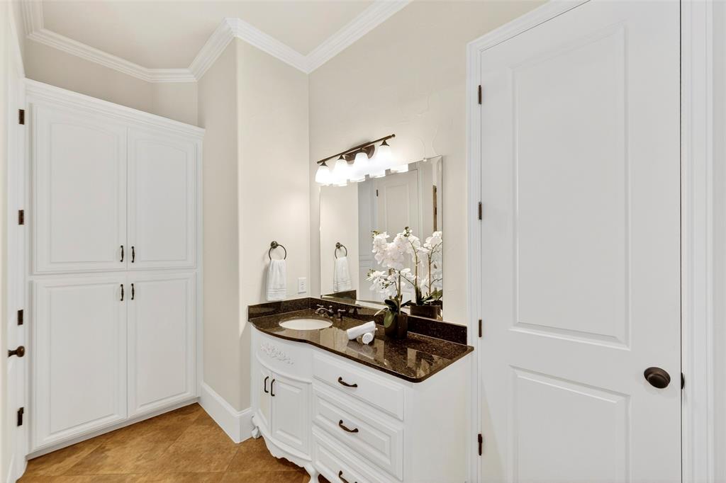 Midway-Lomita - Residential