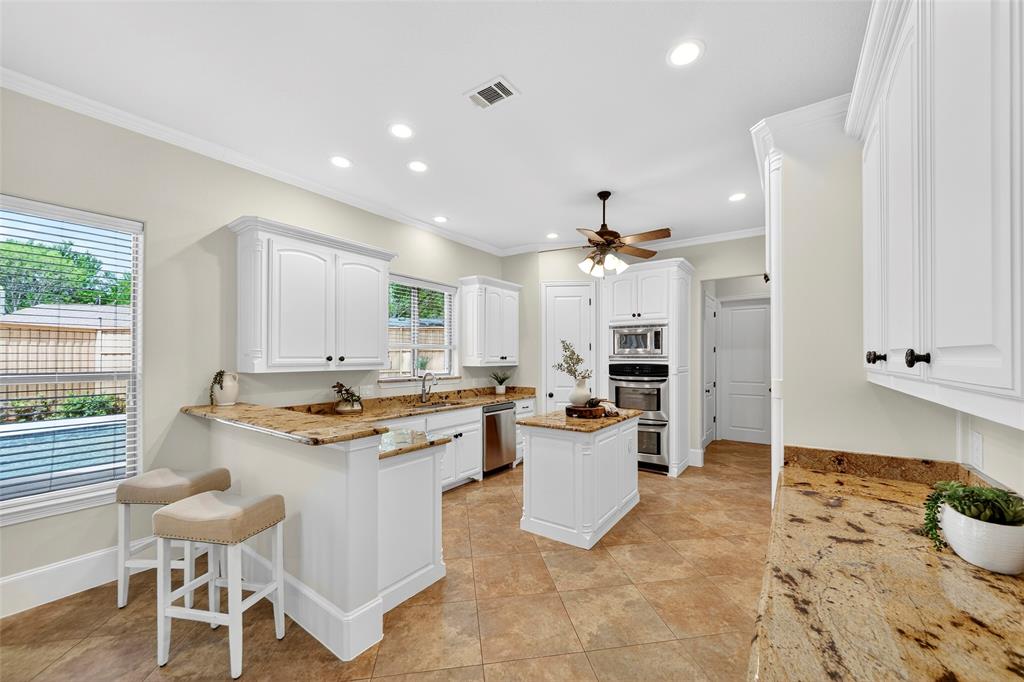 Midway-Lomita - Residential