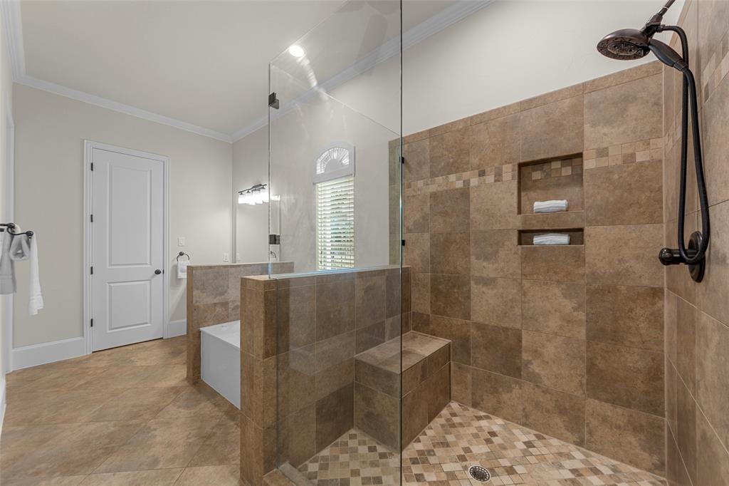 Midway-Lomita - Residential