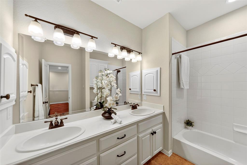 Midway-Lomita - Residential