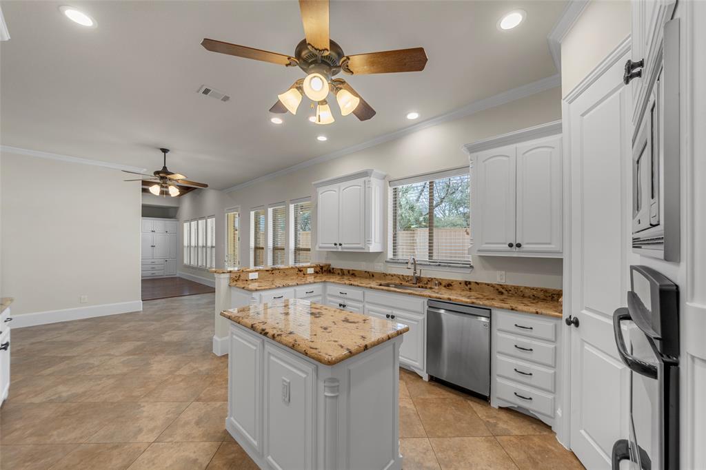 Midway-Lomita - Residential