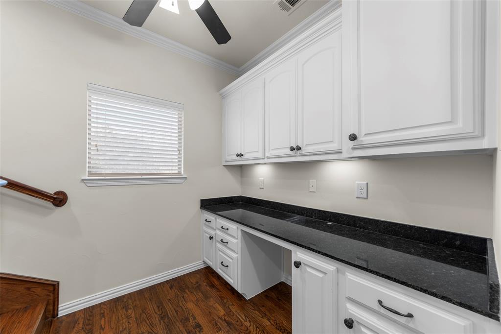 Midway-Lomita - Residential