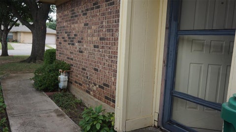 Tiny photo for 417 Gabe Court, Denton, TX 76207 (MLS # 21321850)