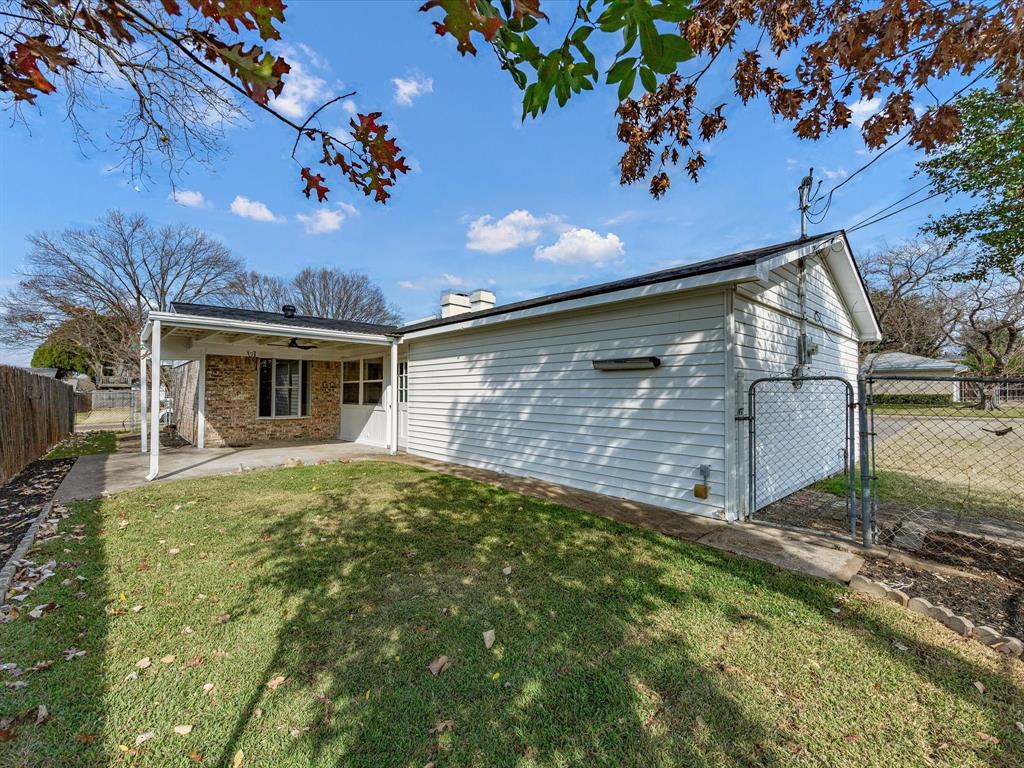 Country Club Estates 1st Sec - Residential