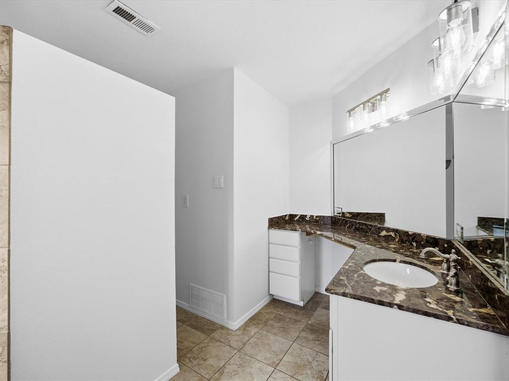 Country Club Estates 1st Sec - Residential