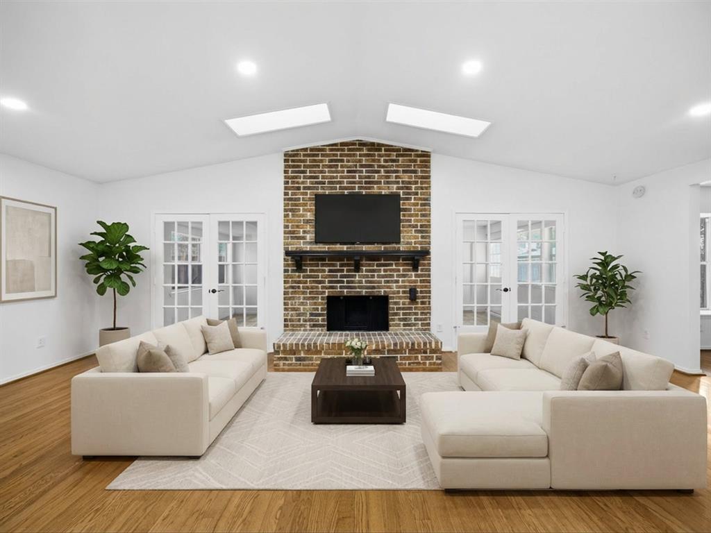 Country Club Estates 1st Sec - Residential