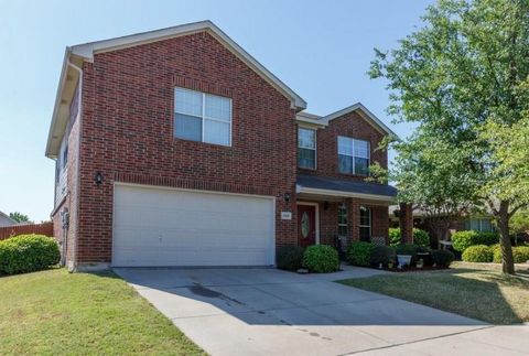 2048 Club Oak Drive Heartland TX 75126
