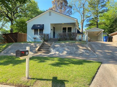 Photo of 1415 W Crawford Street, Denison, TX 75020 (MLS # 21240359)