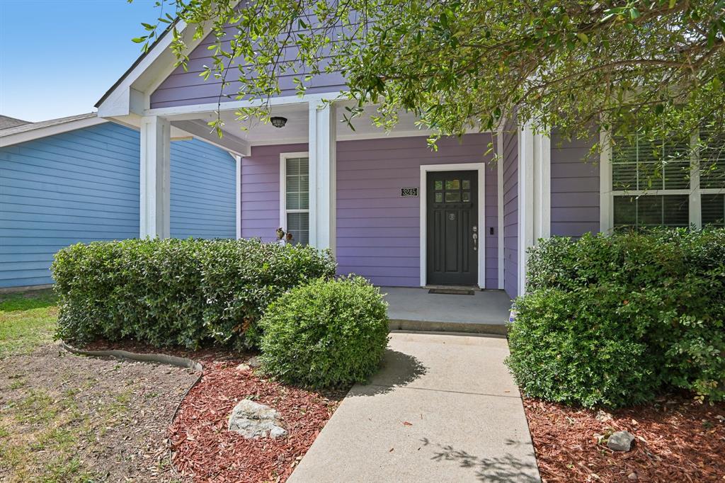 3245 Mint Springs Street
