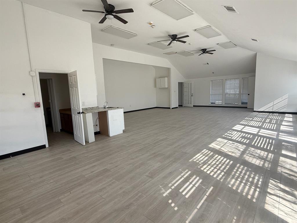 1935 Old Denton Road