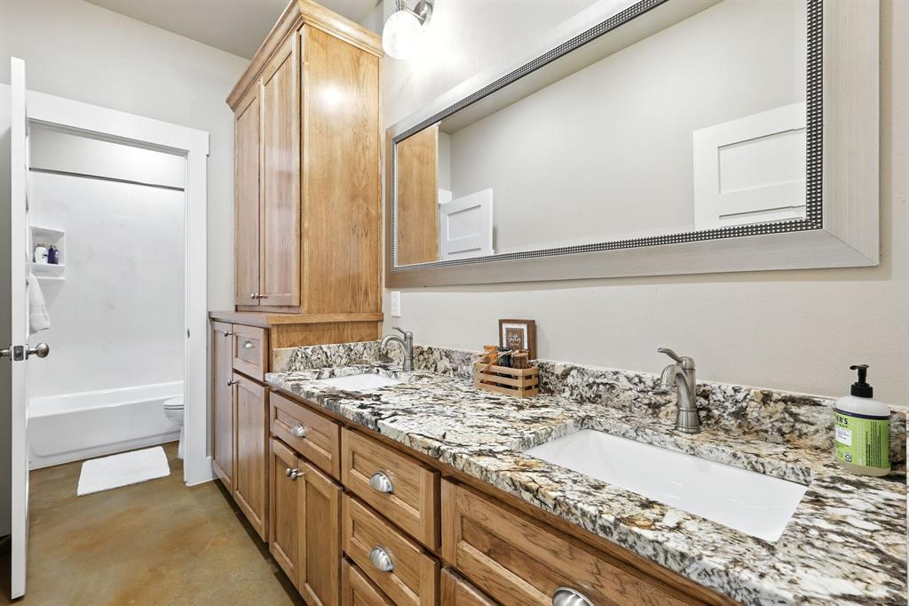 A1232 J ZEPADA, ACRES 10.013 - Residential