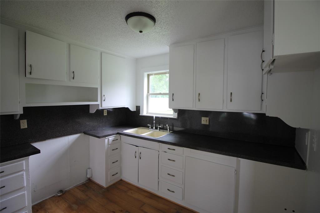 Benbrook Estates Add - Residential