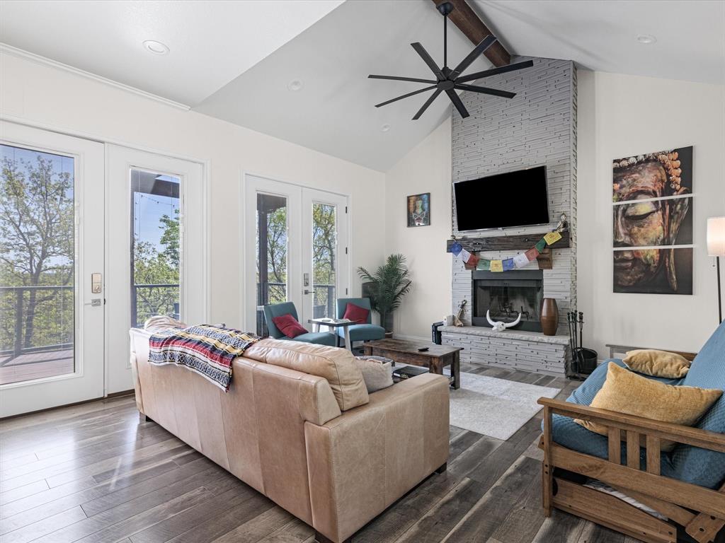 667 Sandstone Court