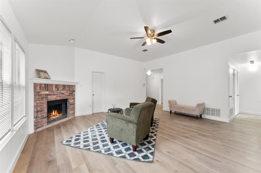 8471 Widgeon Way