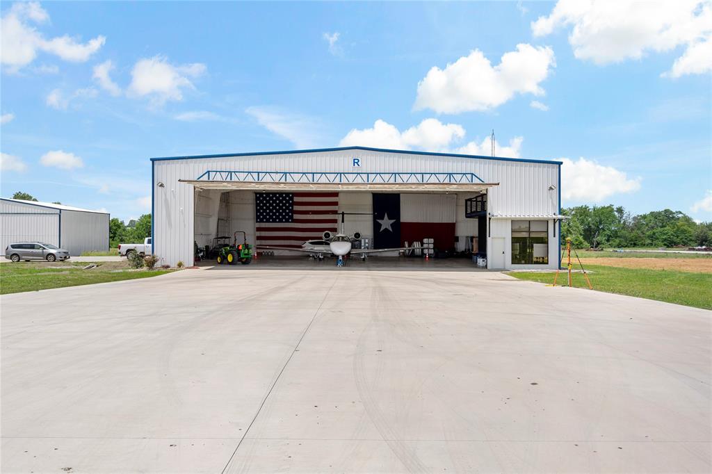 City Of Paris - Commercial Sale