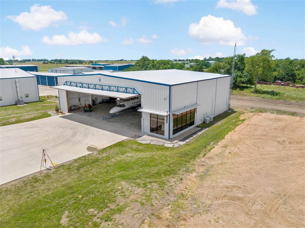 City Of Paris - Commercial Sale