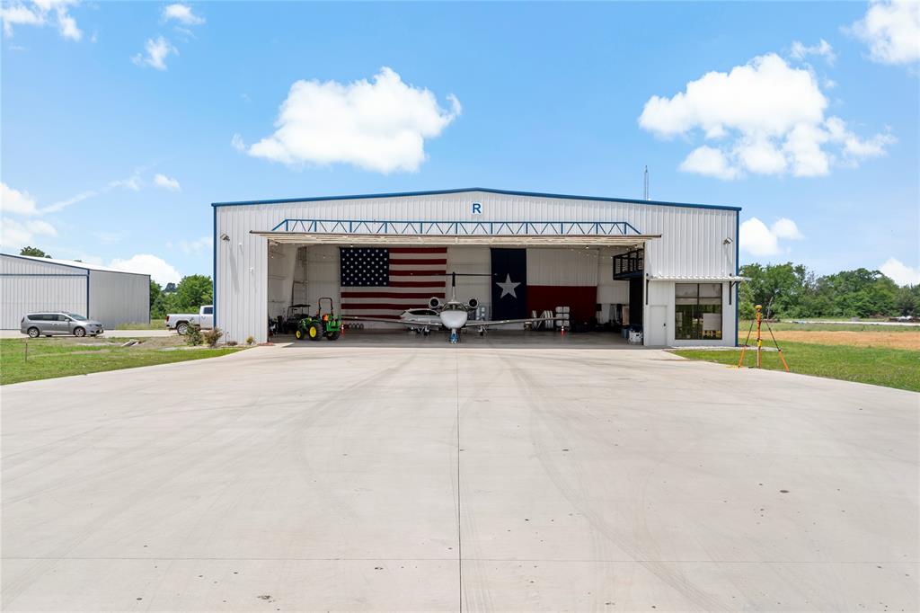 City Of Paris - Commercial Sale