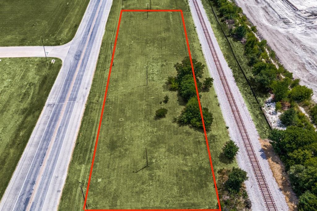 MC KINNEY & WILLIAMS - Land