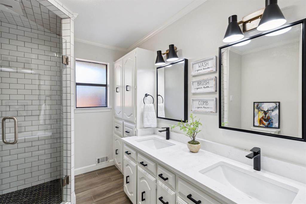 Bill Brownes Farm - Residential