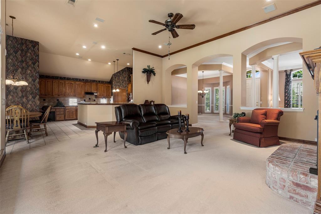 4544 Daffodil Trail