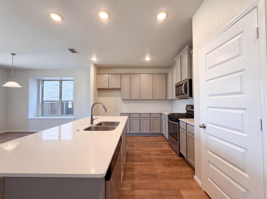 5904 Saddle Pack Drive