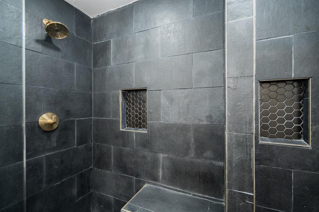 Hickory Ridge - Residential