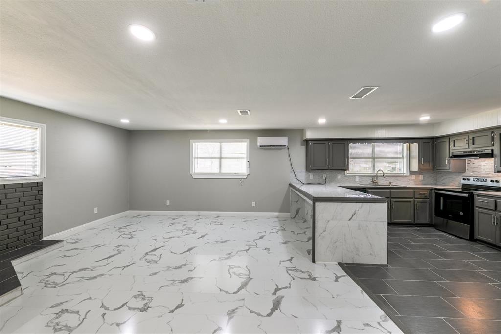 Sun Point - Residential